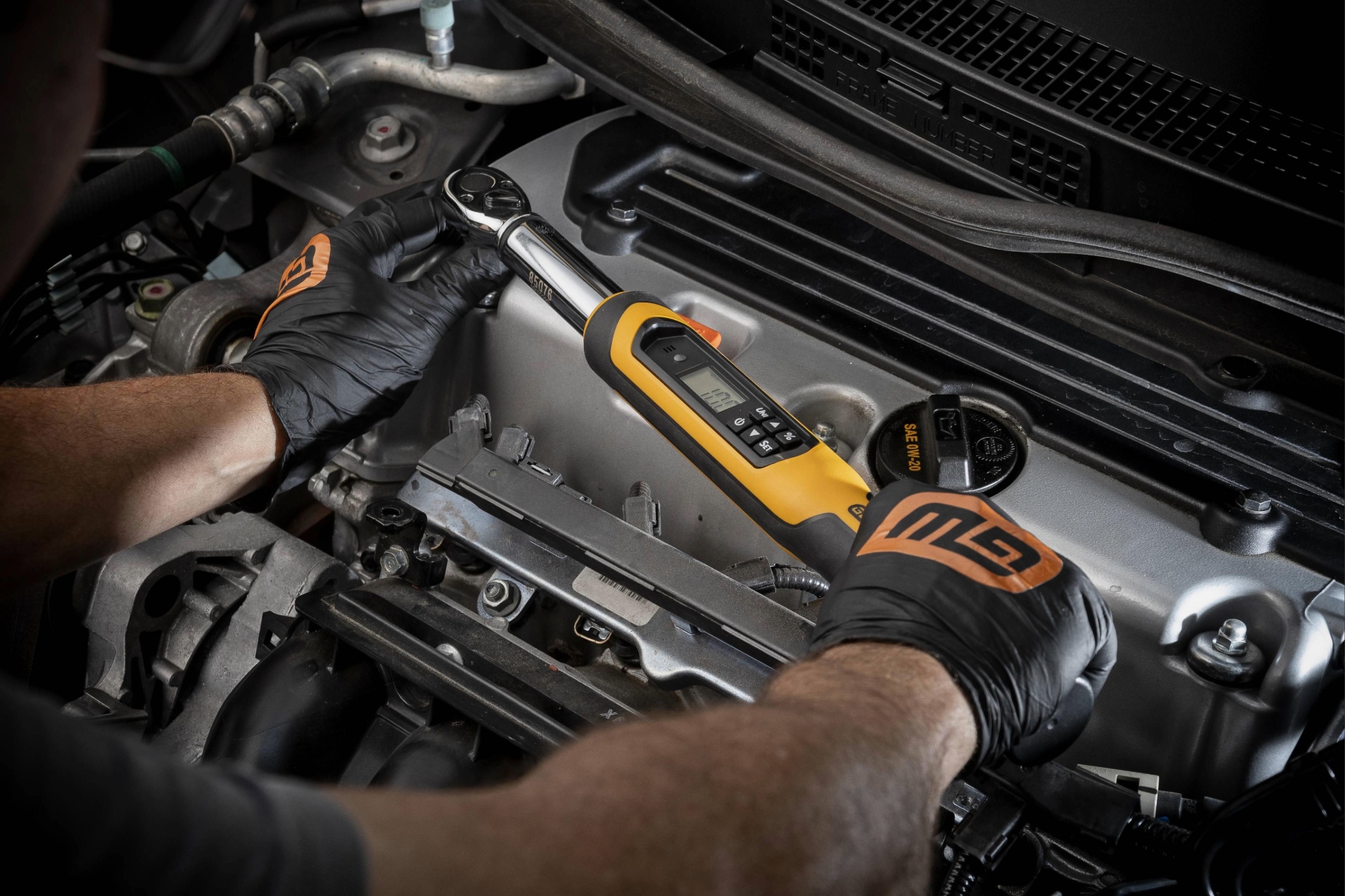 GEARWRENCH 3/8in. Drive 7.1-99.6ft/lbs. Electronic Torque Wrench 5 GEARWRENCH 3/8in. Drive 7.1-99.6ft/lbs. Electronic Torque Wrench - Image 5